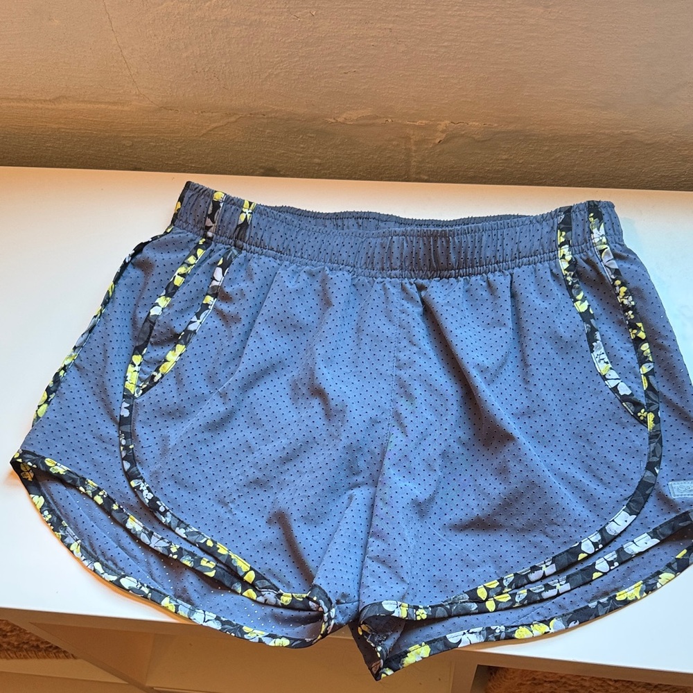 Stylish Gray Women's running shorts